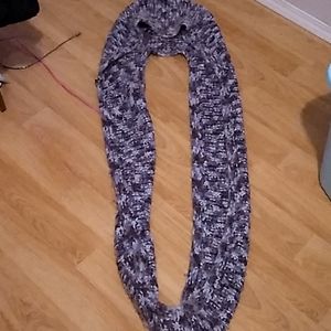 Lululemon wool knitted hooded eternity scarf